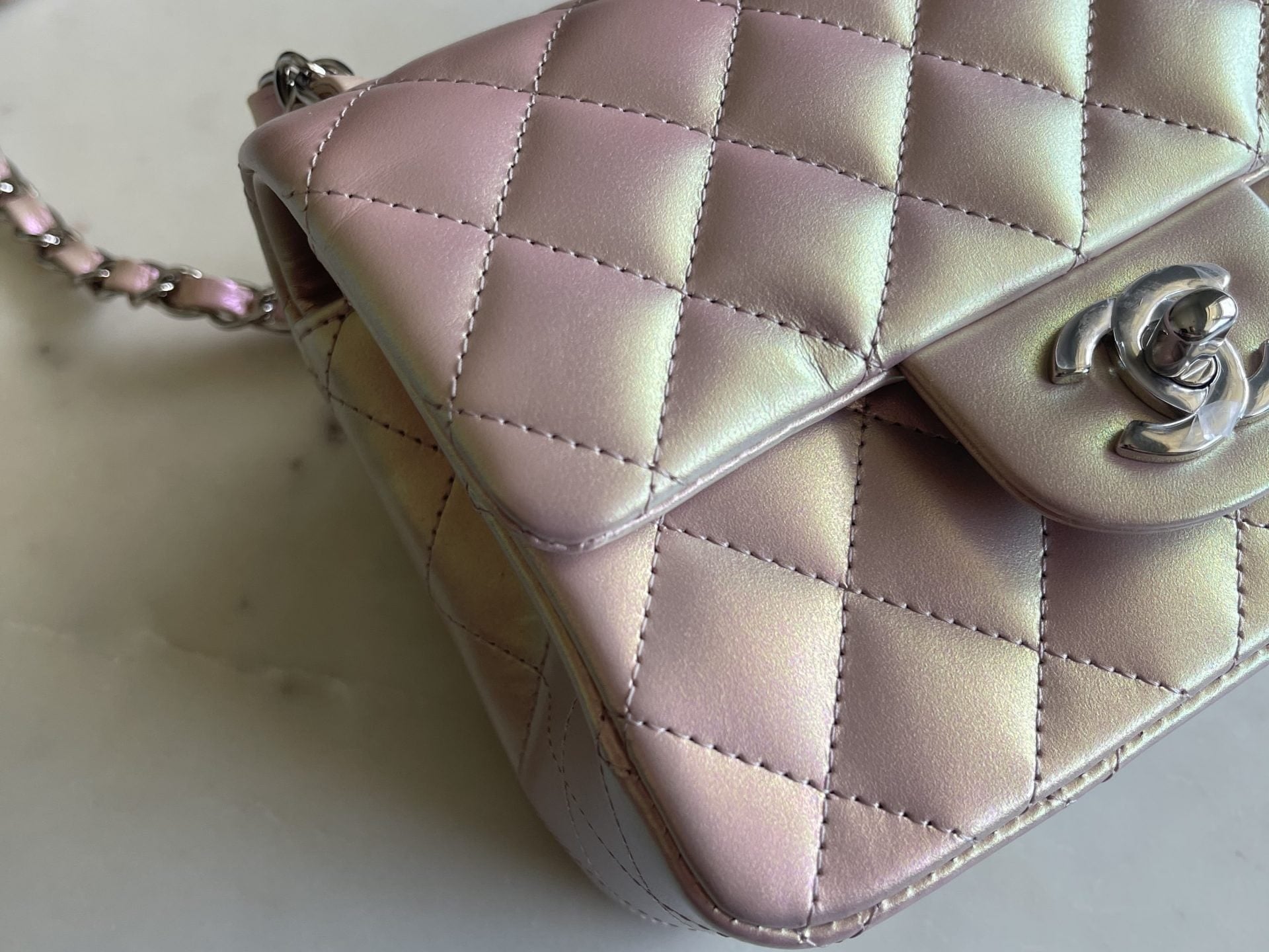 CHANEL Handbag 21K Mini Pink Iridescent Square Lambskin Quilted Classic Flap SHW - Redeluxe