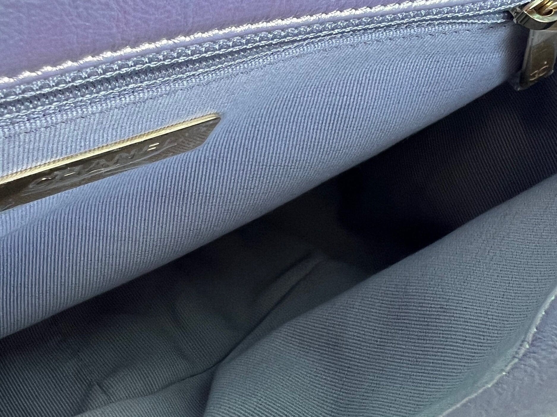 CHANEL Handbag 21K Purple/Blue Iridescent 19 Flap Small MHW - Redeluxe