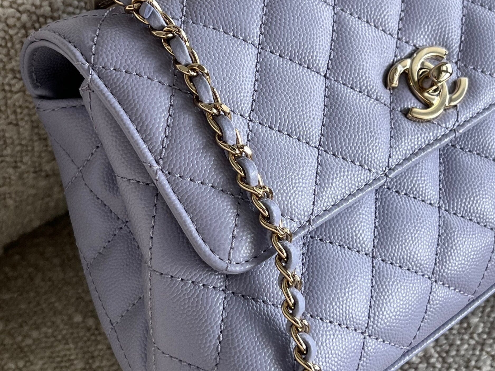 CHANEL Handbag 21K Quilted Coco Handle Lilac Caviar Small LGHW - Redeluxe