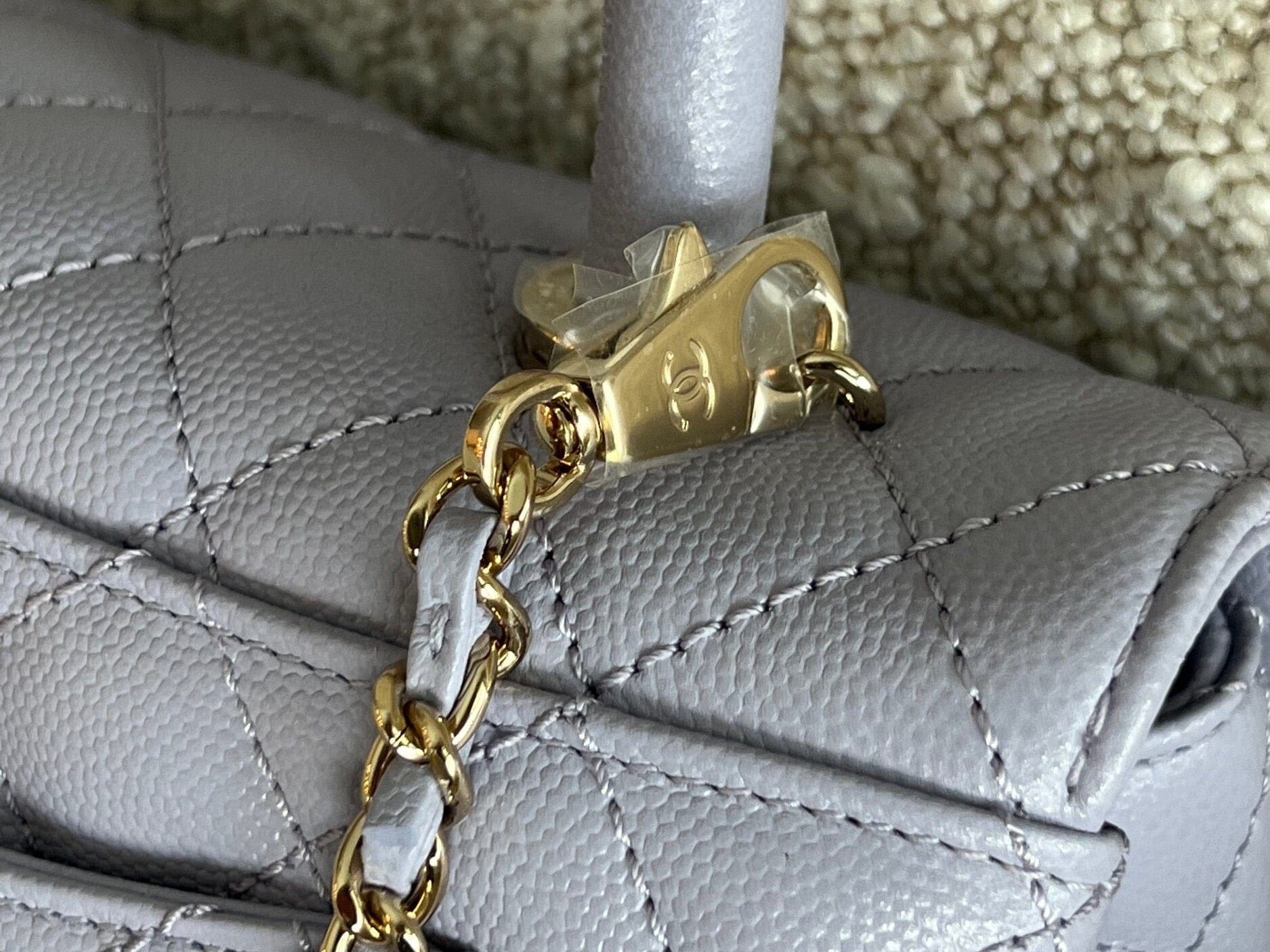 CHANEL Handbag 21K Quilted Coco Handle Lilac Caviar Small LGHW - Redeluxe
