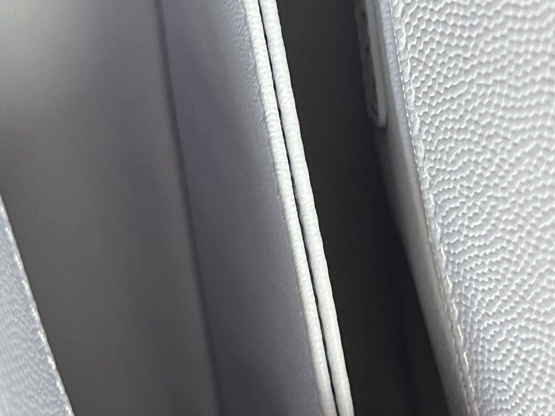 CHANEL Handbag 21K Quilted Coco Handle Lilac Caviar Small LGHW - Redeluxe