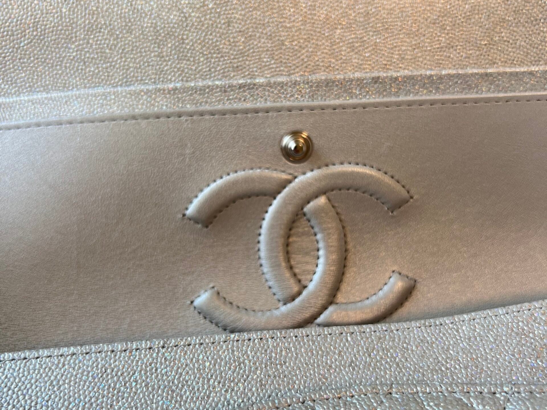 CHANEL Handbag 21K Silver Metallic Caviar Quilted Classic Double Flap Medium Silver Hardware - Redeluxe