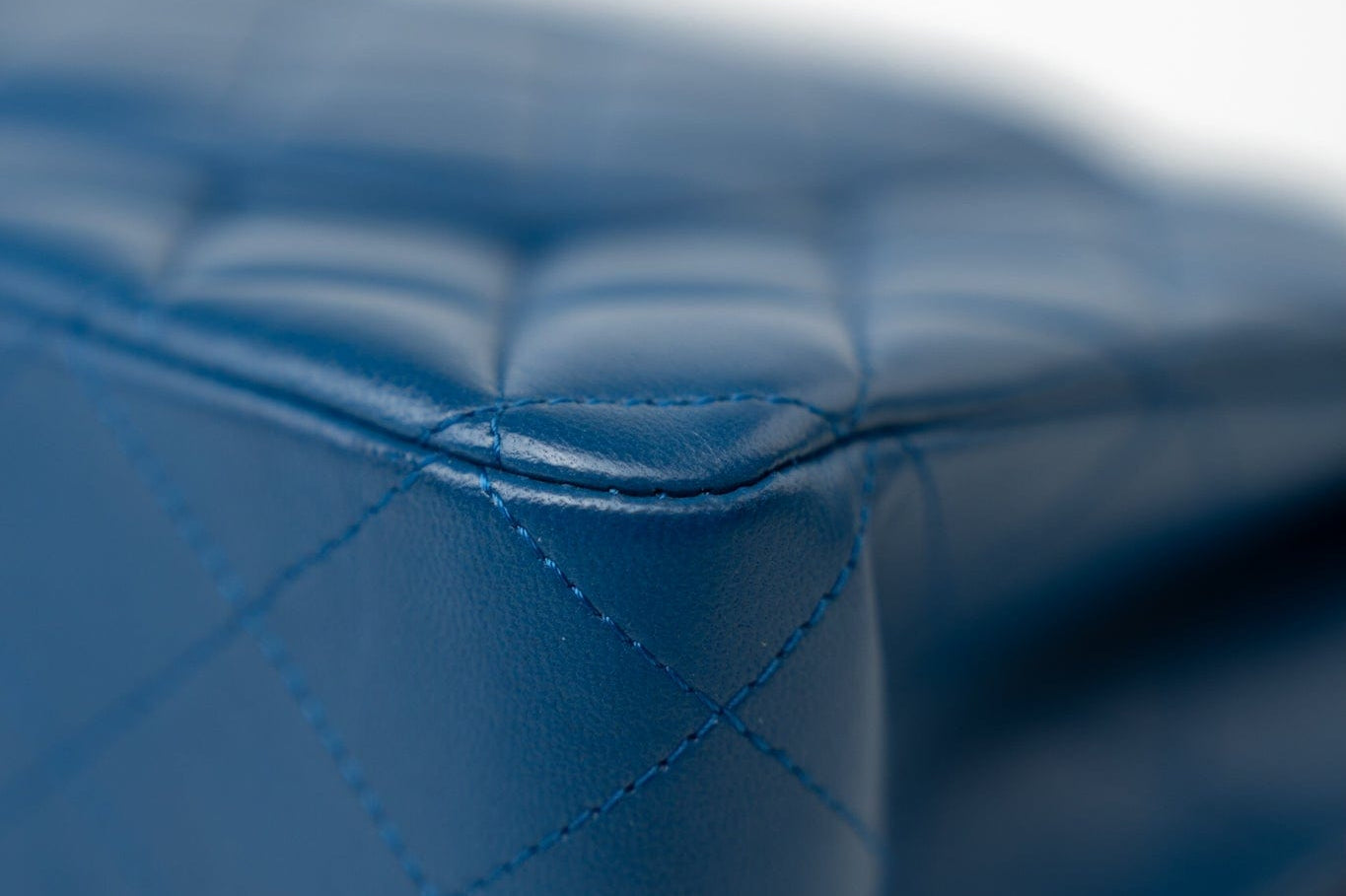 CHANEL Handbag 21P Blue Lambskin Quilted Classic Flap Medium Rainbow Hardware - Redeluxe