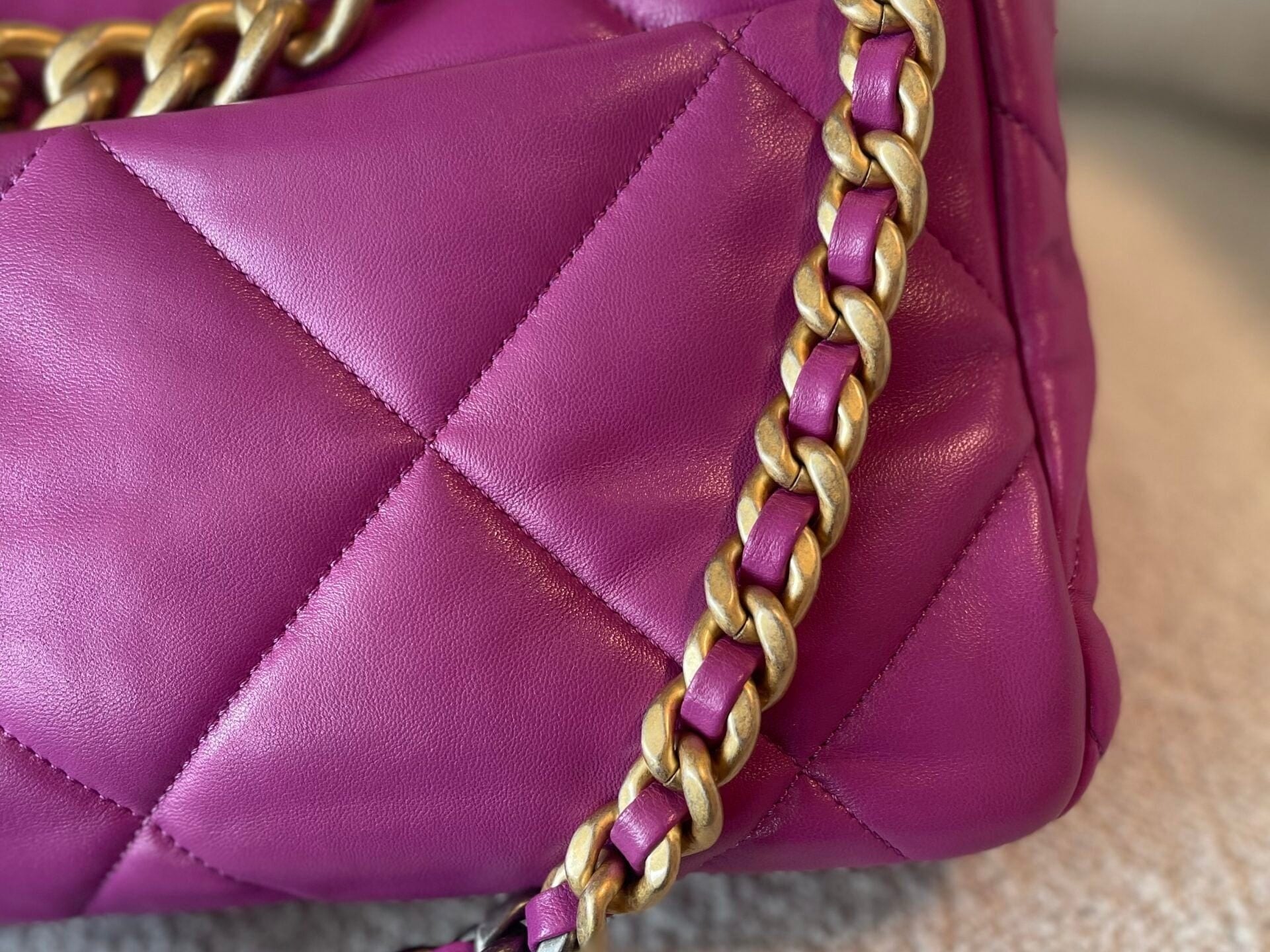 CHANEL Handbag 21P Magenta Lambskin Quilted 19 Flap Large Mixed Hardware - Redeluxe