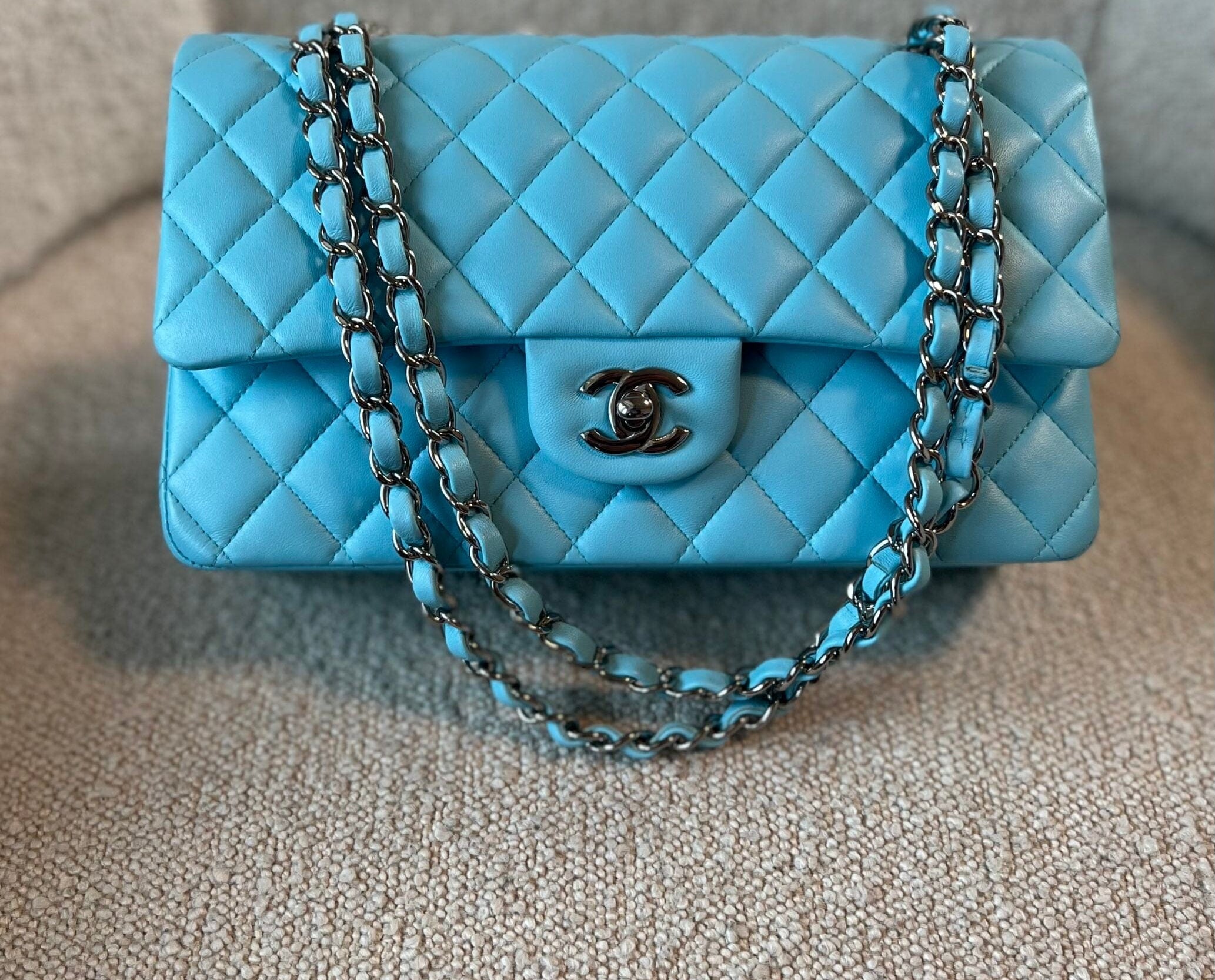 CHANEL Handbag 21S Neon Blue Lambskin Quilted Classic Flap Medium SHW - Redeluxe