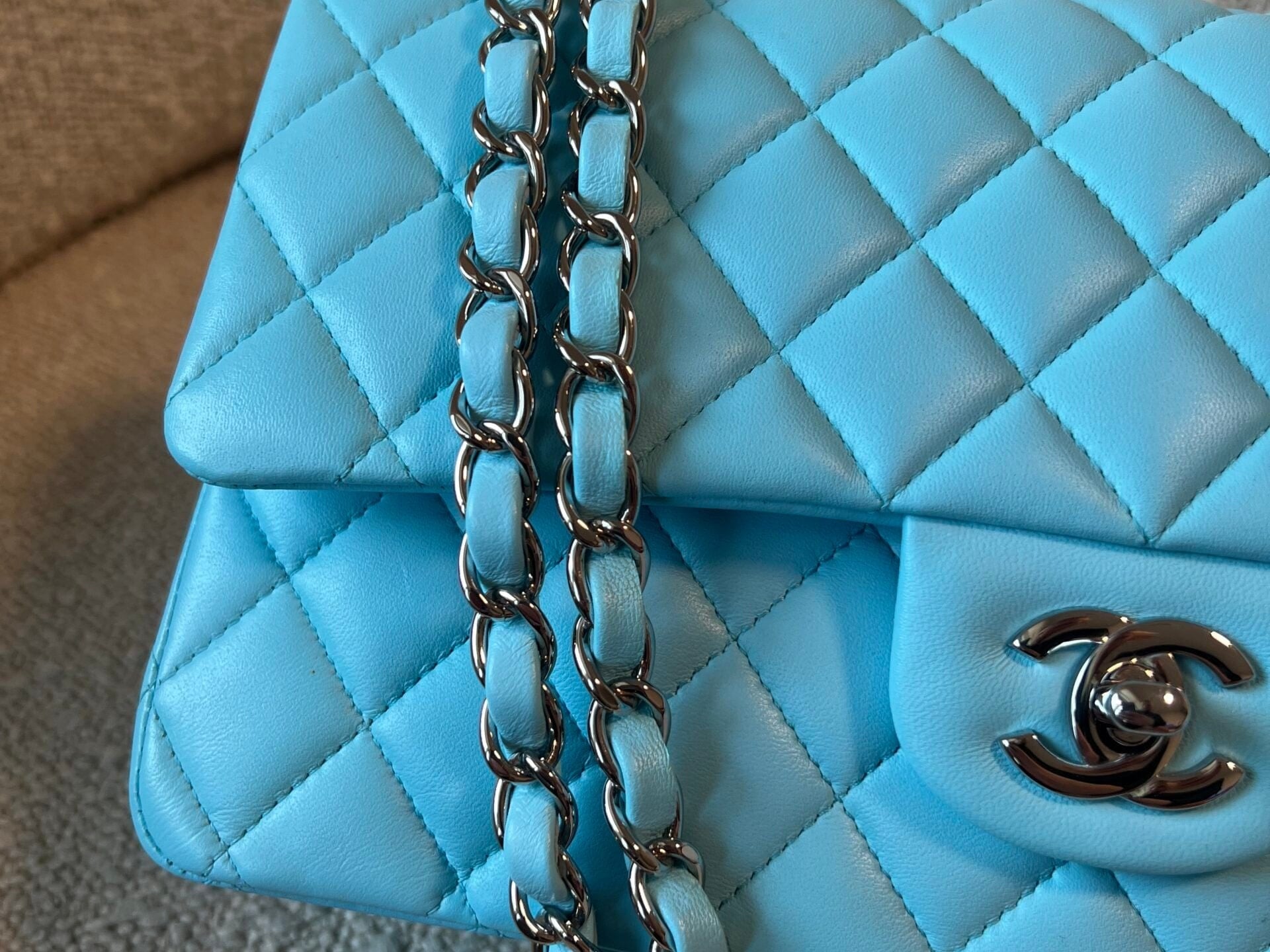 CHANEL Handbag 21S Neon Blue Lambskin Quilted Classic Flap Medium SHW - Redeluxe