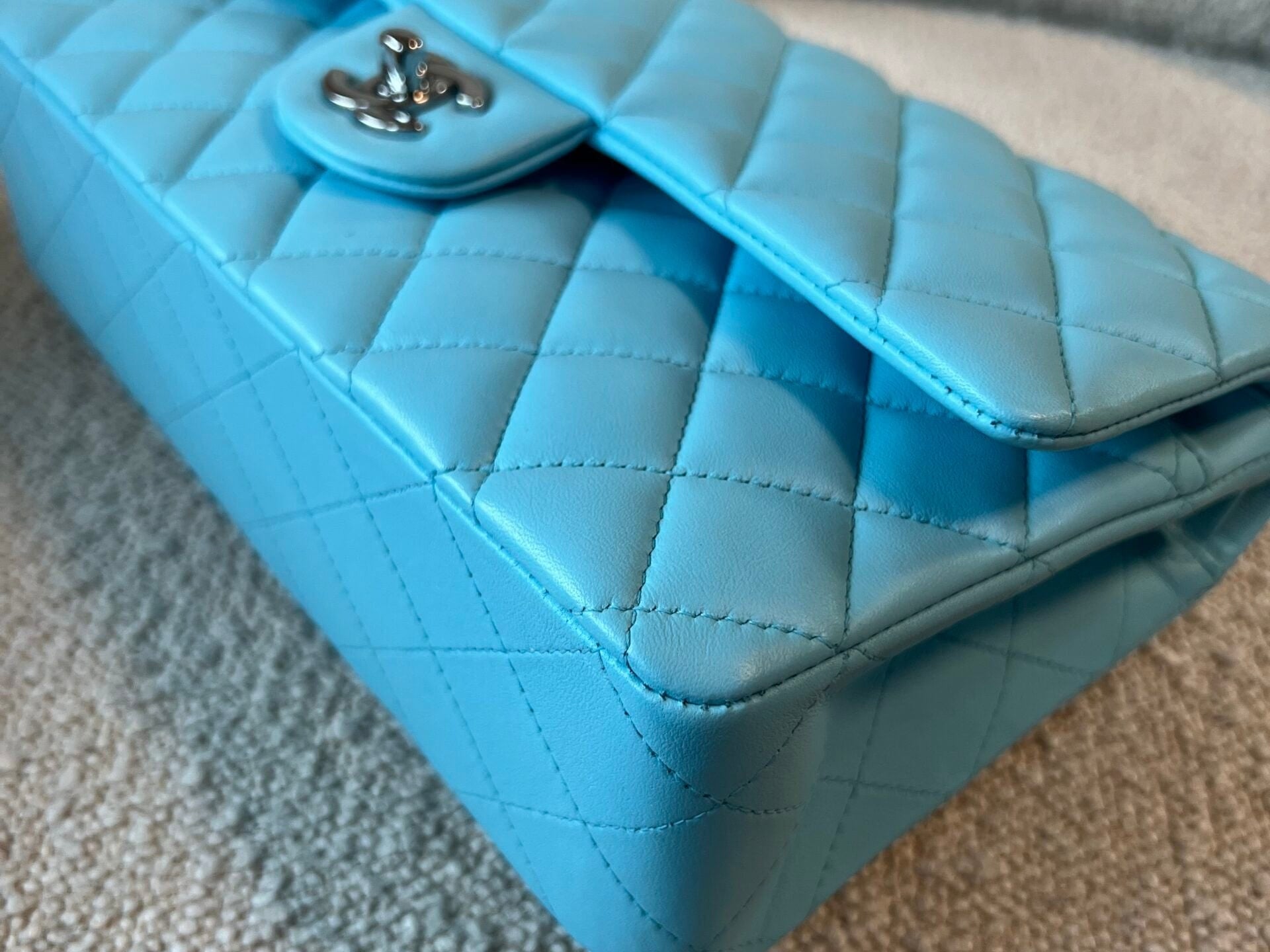 CHANEL Handbag 21S Neon Blue Lambskin Quilted Classic Flap Medium SHW - Redeluxe