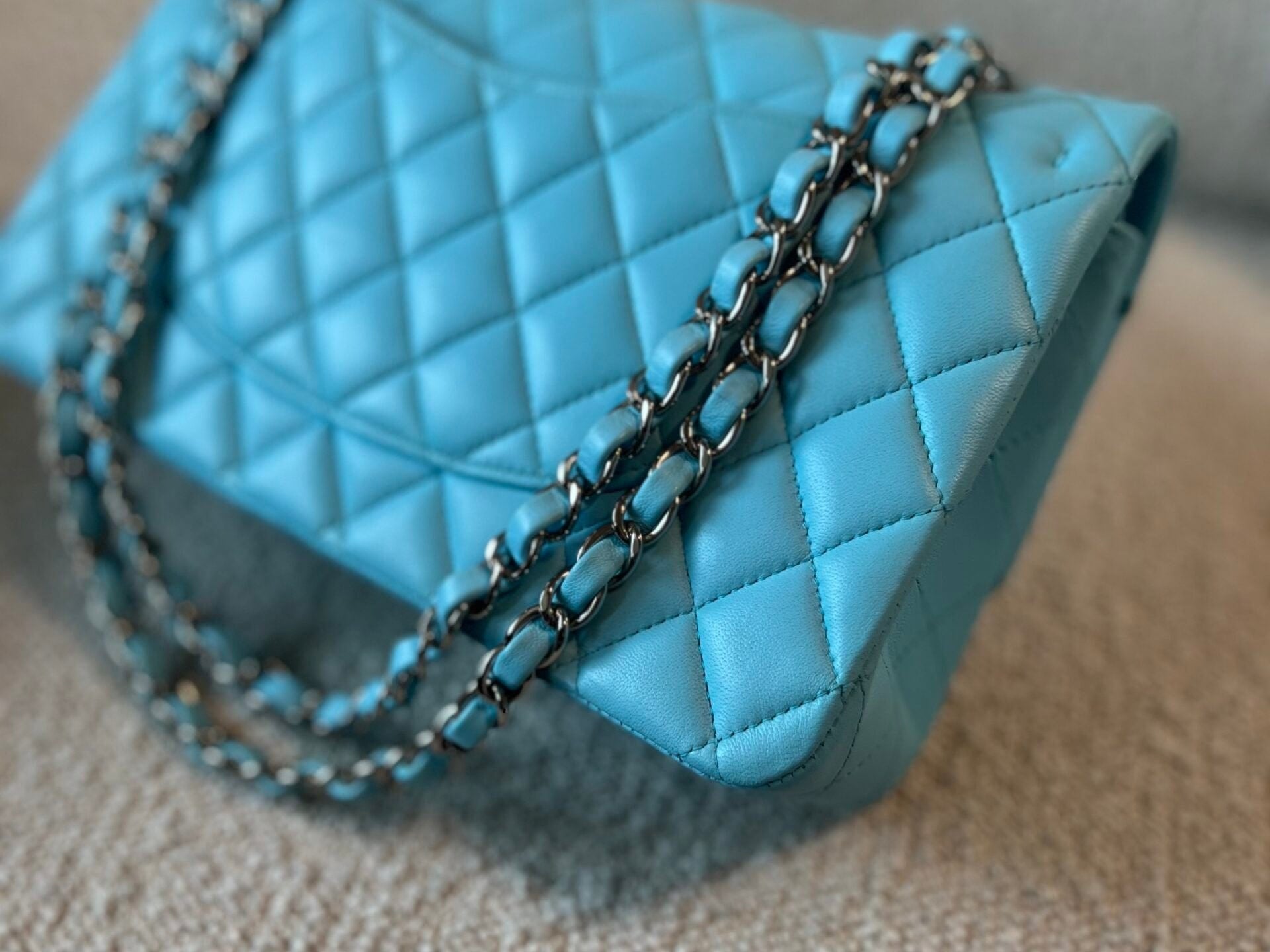 CHANEL Handbag 21S Neon Blue Lambskin Quilted Classic Flap Medium SHW - Redeluxe