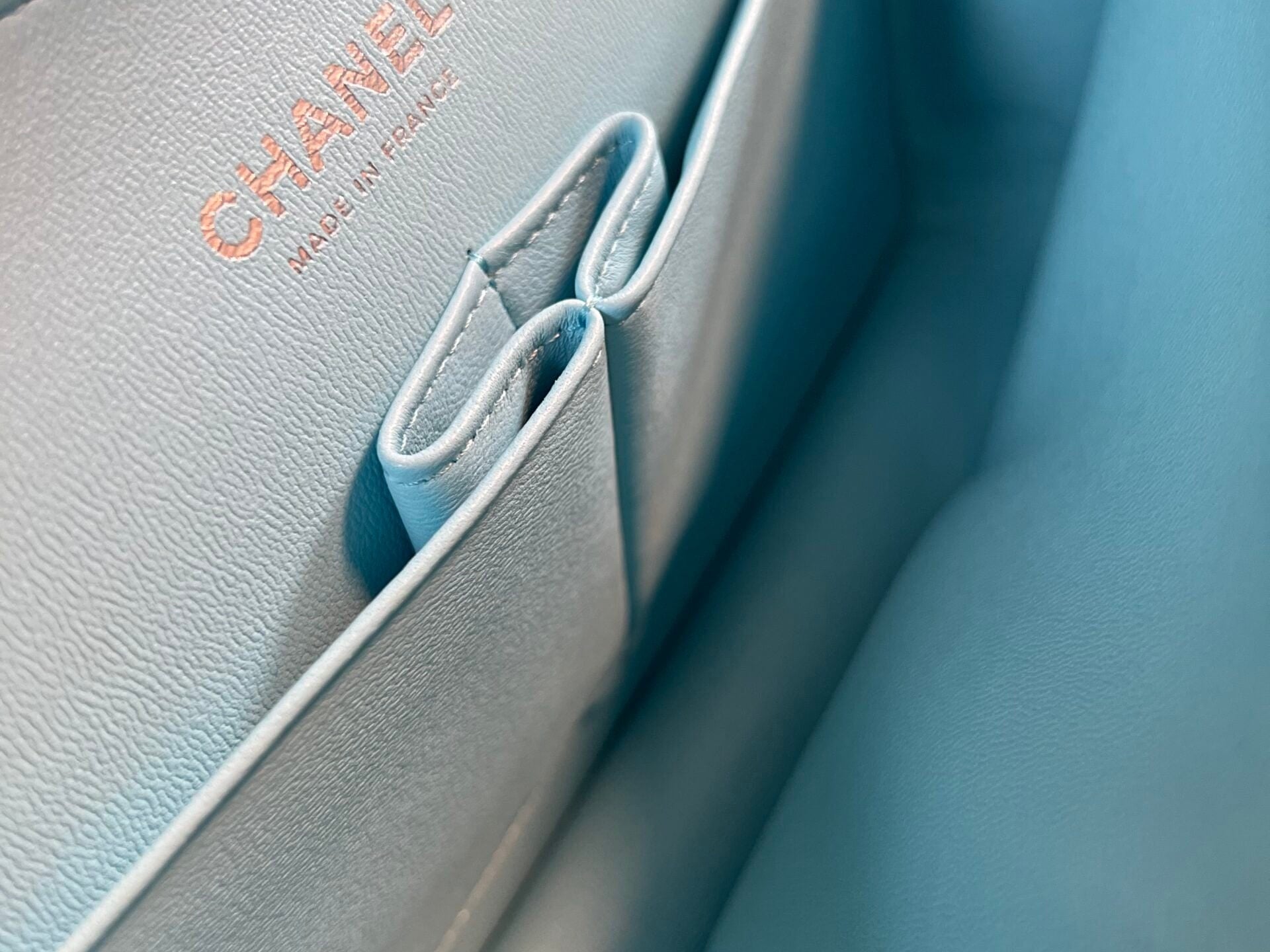 CHANEL Handbag 21S Neon Blue Lambskin Quilted Classic Flap Medium SHW - Redeluxe