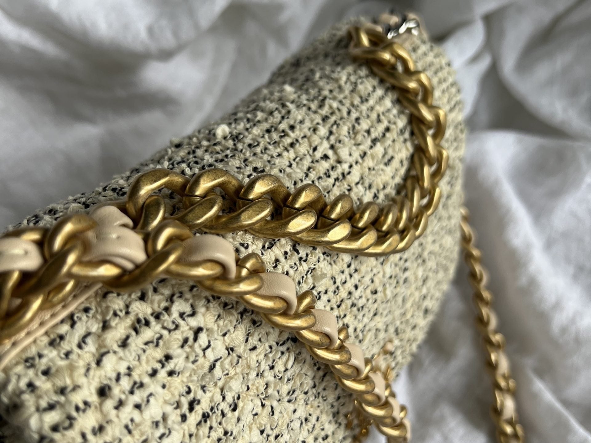 CHANEL Handbag 21S Oreo Tweed Quilted 19 Flap Small MHW - Redeluxe