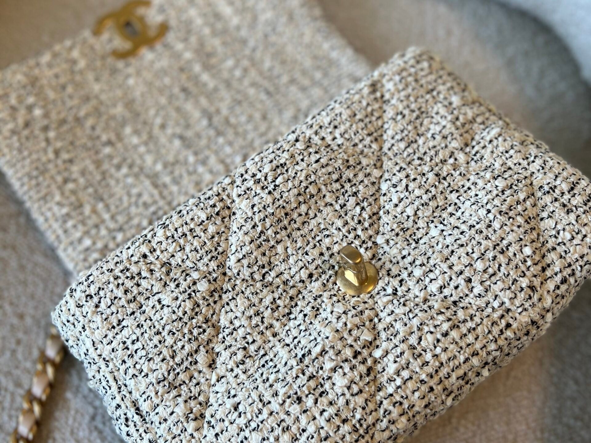 CHANEL Handbag 21S Oreo Tweed Quilted 19 Flap Small Mixed Hardware - Redeluxe