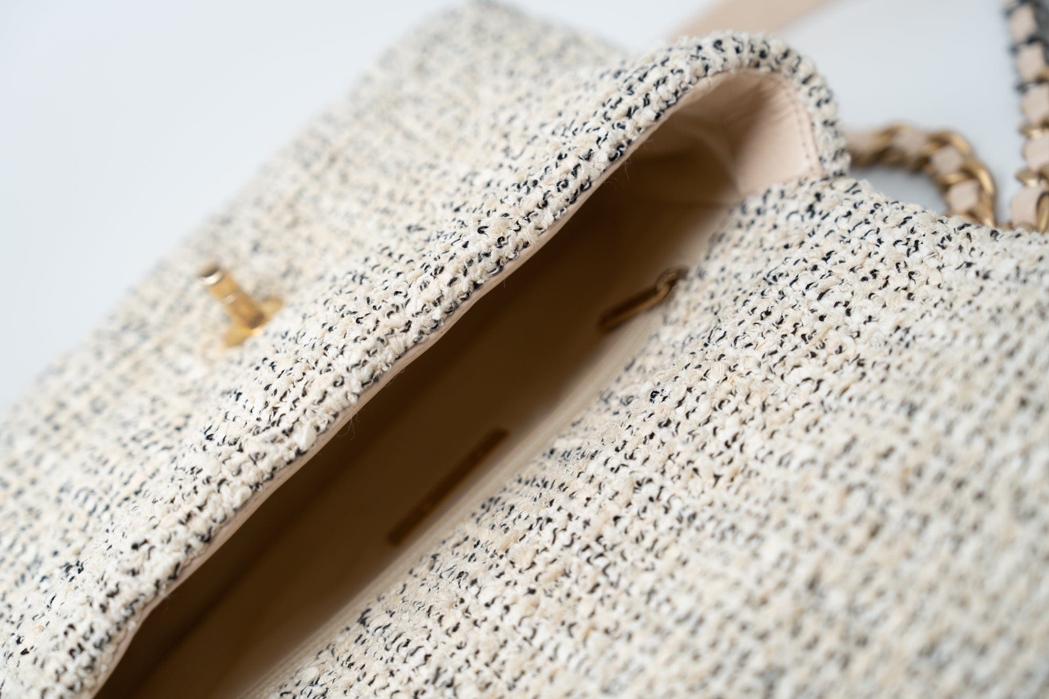 CHANEL Handbag 21S Oreo Tweed Quilted 19 Flap Small Mixed Hardware - Redeluxe