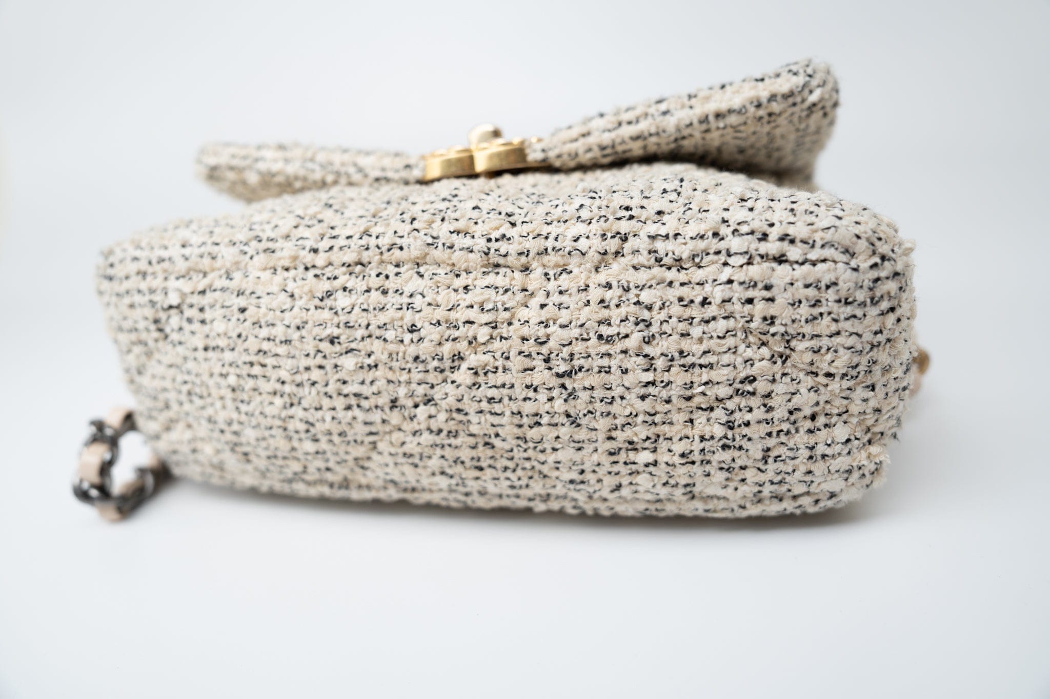 CHANEL Handbag 21S Oreo Tweed Quilted 19 Flap Small Mixed Hardware - Redeluxe