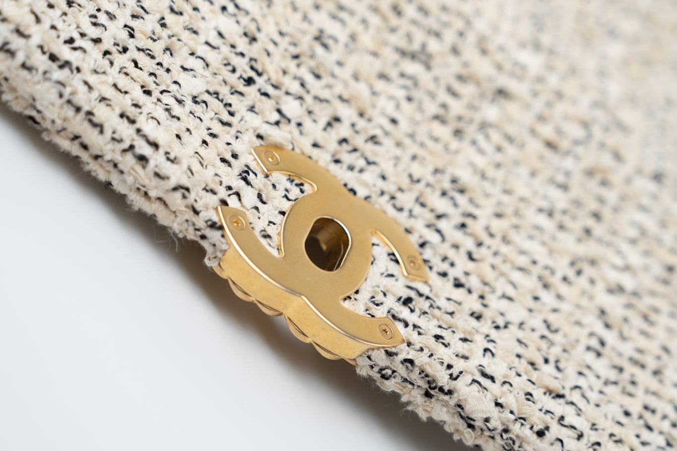 CHANEL Handbag 21S Oreo Tweed Quilted 19 Flap Small Mixed Hardware - Redeluxe