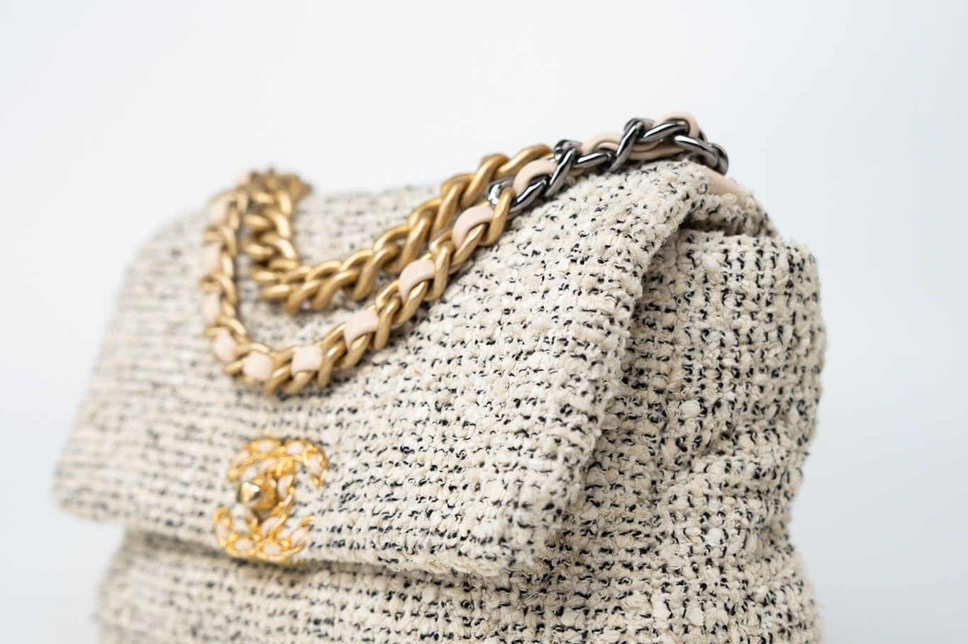 CHANEL Handbag 21S Oreo Tweed Quilted 19 Flap Small Mixed Hardware - Redeluxe