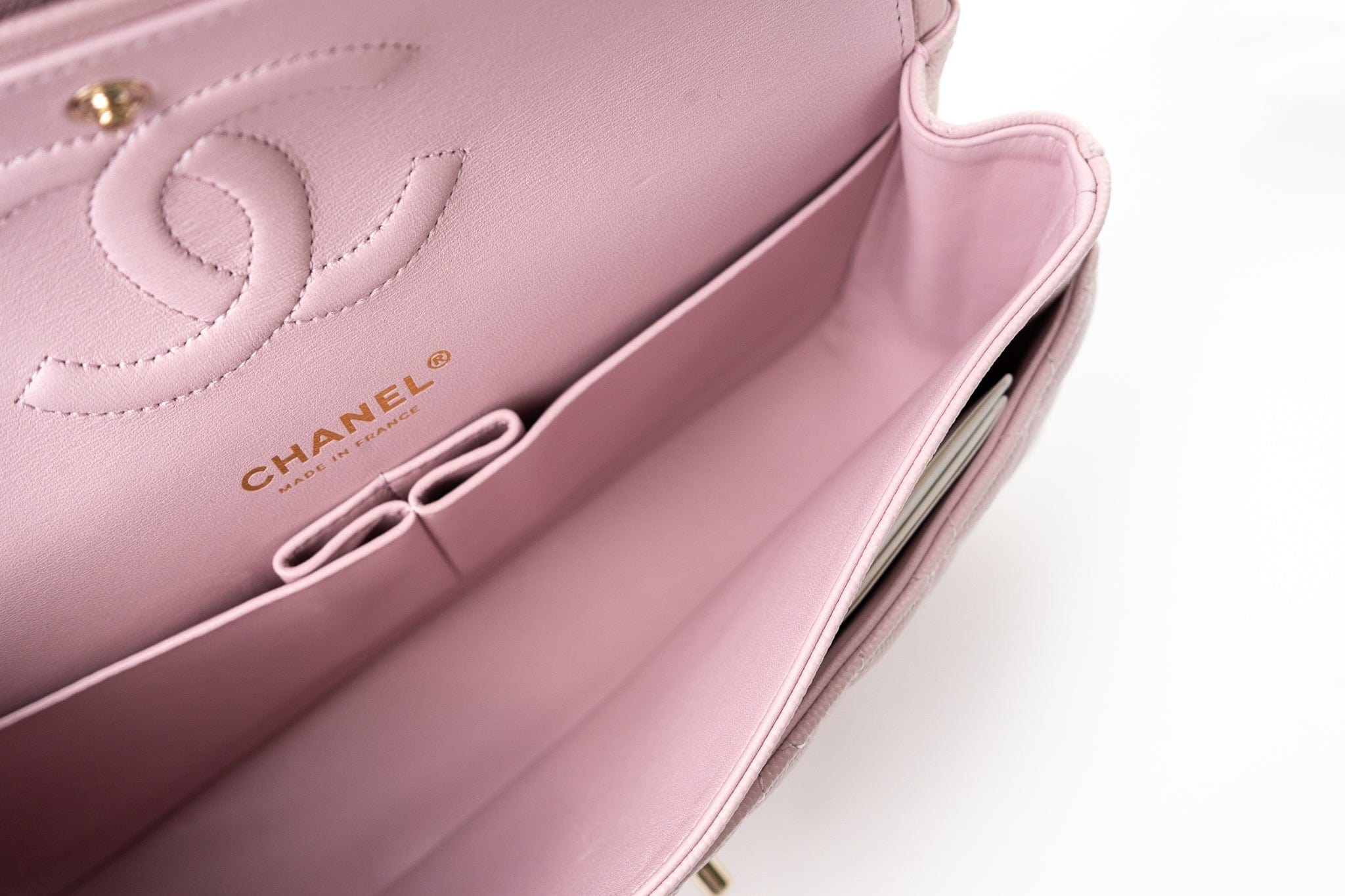 CHANEL Handbag 21S Pink Clair Caviar Classic Flap Quilted Medium LGHW - Redeluxe