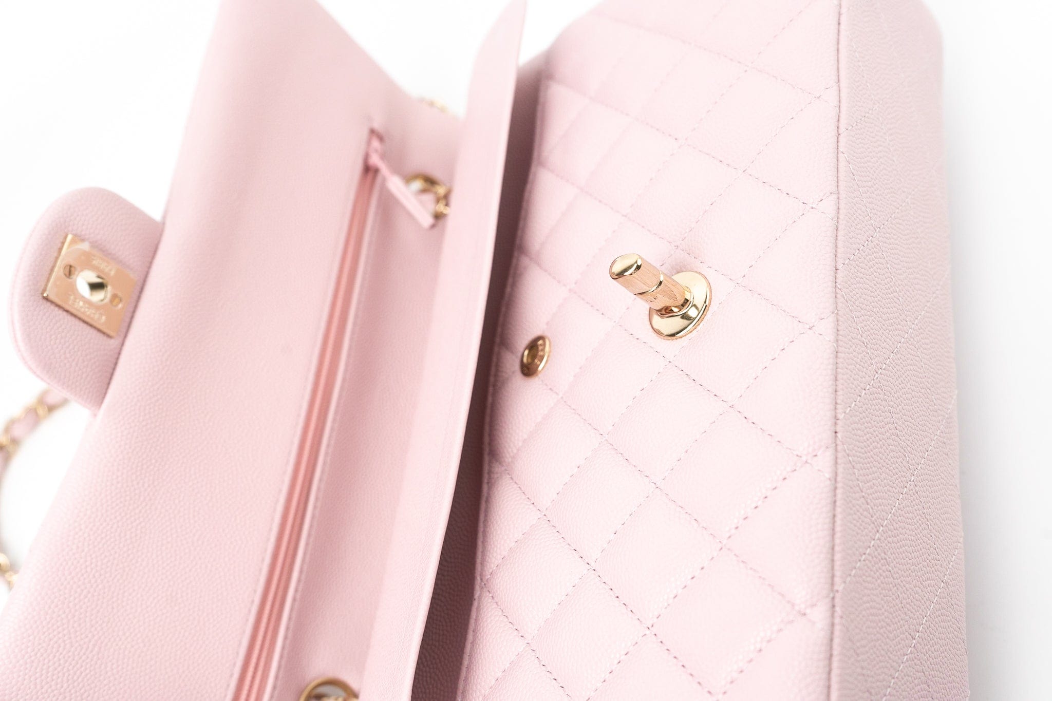 CHANEL Handbag 21S Pink Clair Caviar Classic Flap Quilted Medium LGHW - Redeluxe
