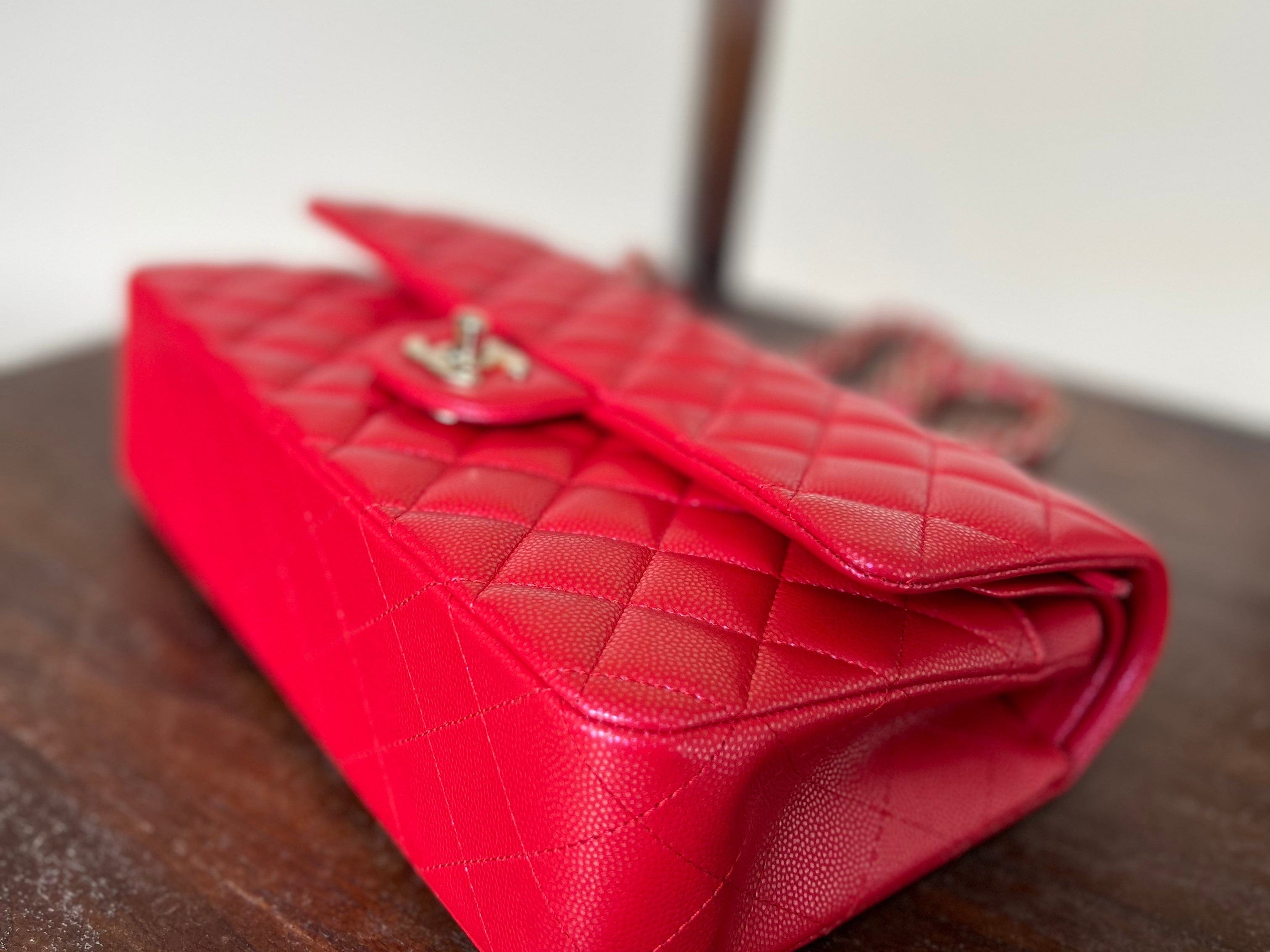 Chanel Handbag 21S Red Iridescent Caviar Quilted Classic Flap Medium - Redeluxe