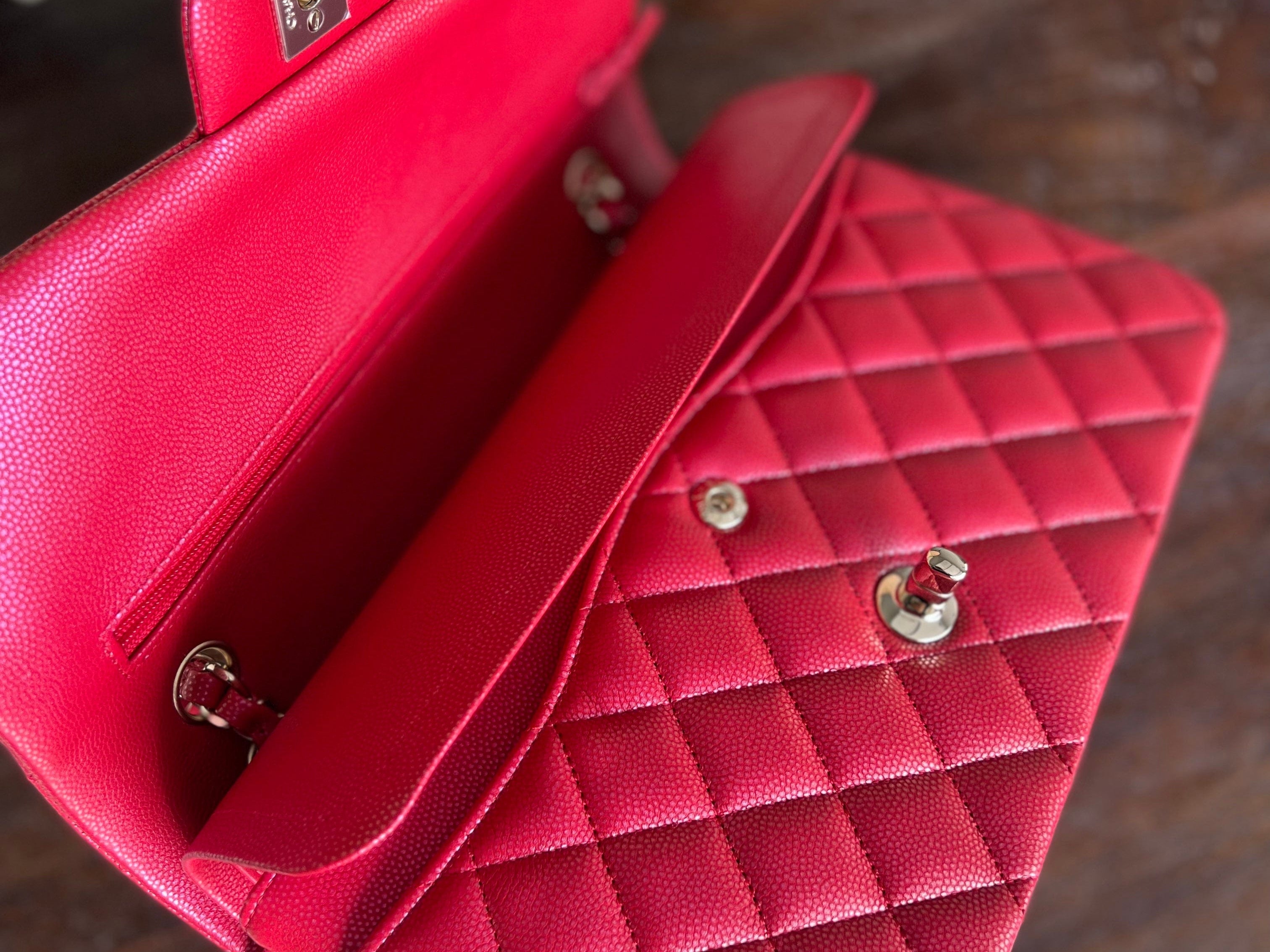 Chanel Handbag 21S Red Iridescent Caviar Quilted Classic Flap Medium - Redeluxe