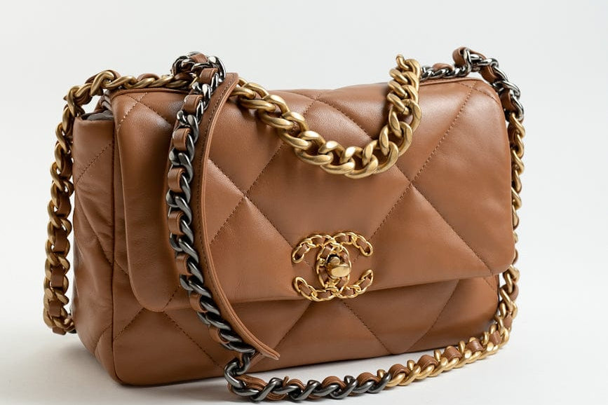 CHANEL Handbag 22A Caramel / Light Brown Lambskin Quilted 19 Flap Small MHW - Redeluxe