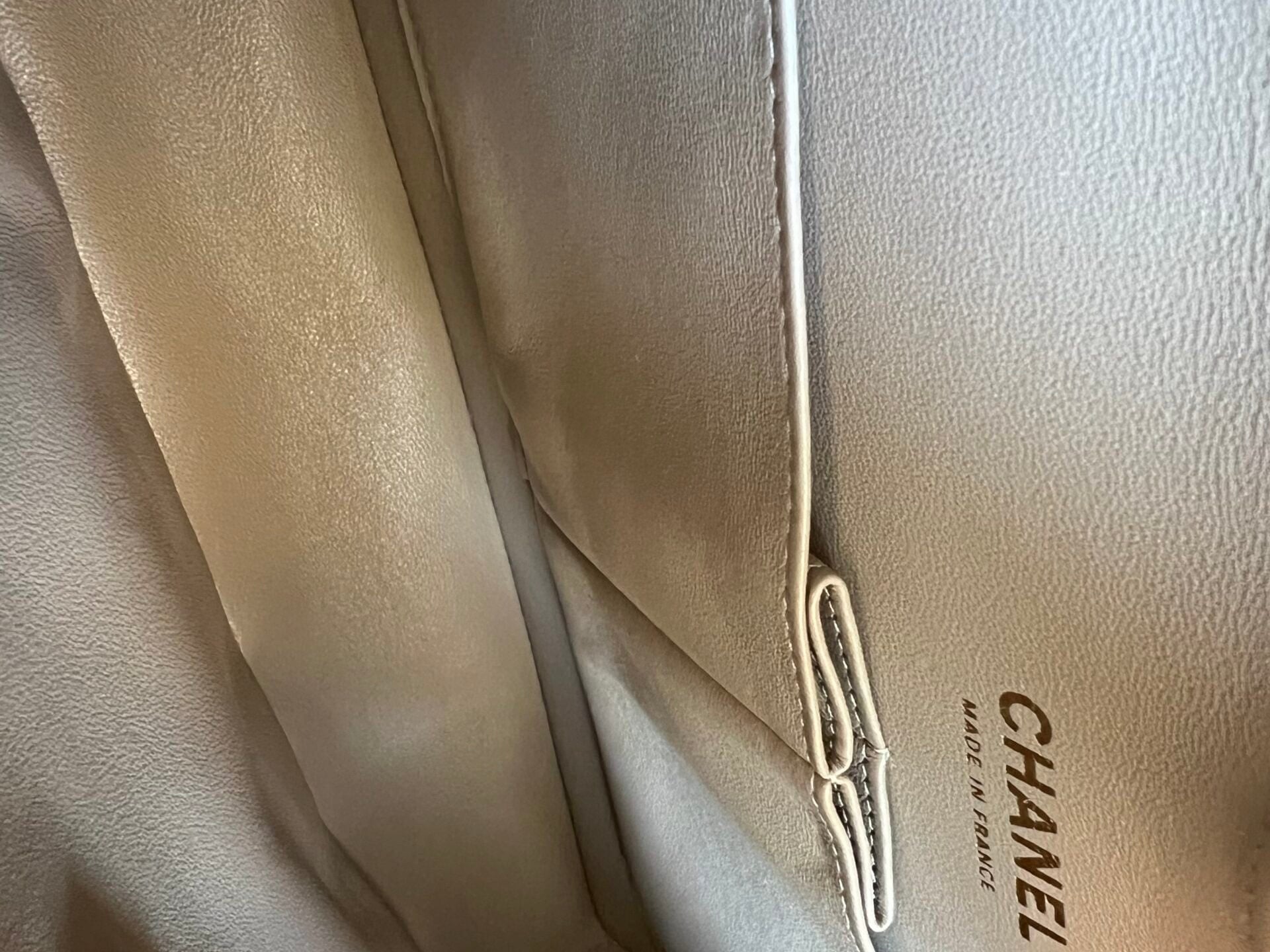 CHANEL Handbag 22A Dark Beige Caviar Quilted Classic Flap Medium LGHW - Redeluxe