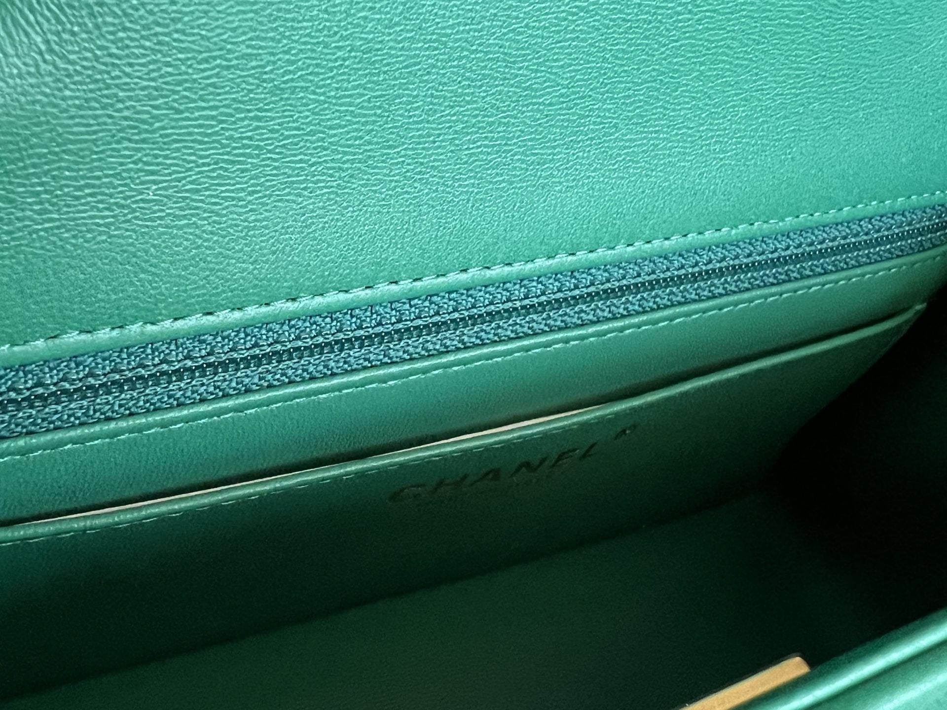 CHANEL Handbag 22A Green Mini Rectangular Lambskin Quilted LGHW - Redeluxe