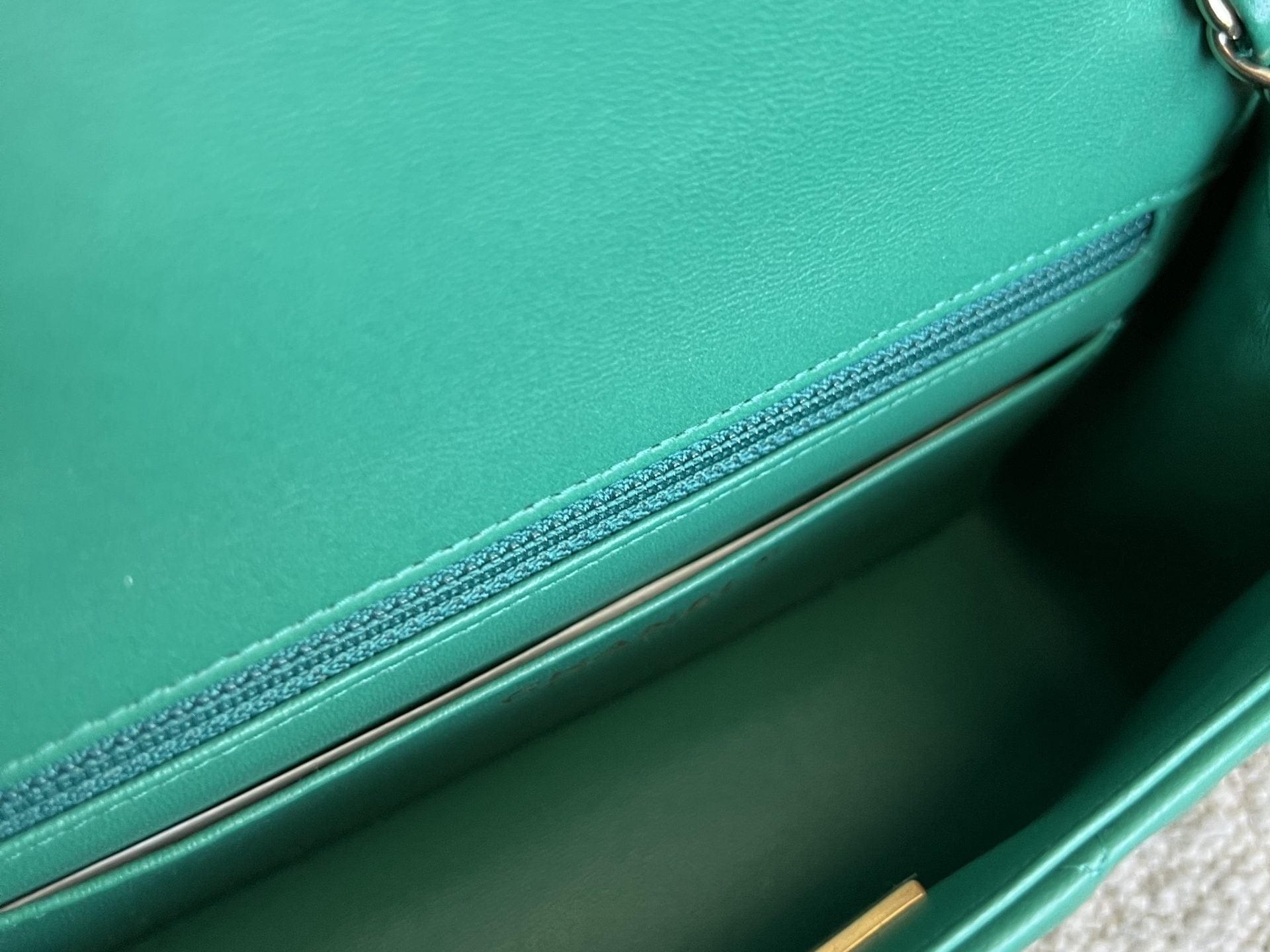 CHANEL Handbag 22A Green Mini Rectangular Lambskin Quilted LGHW - Redeluxe