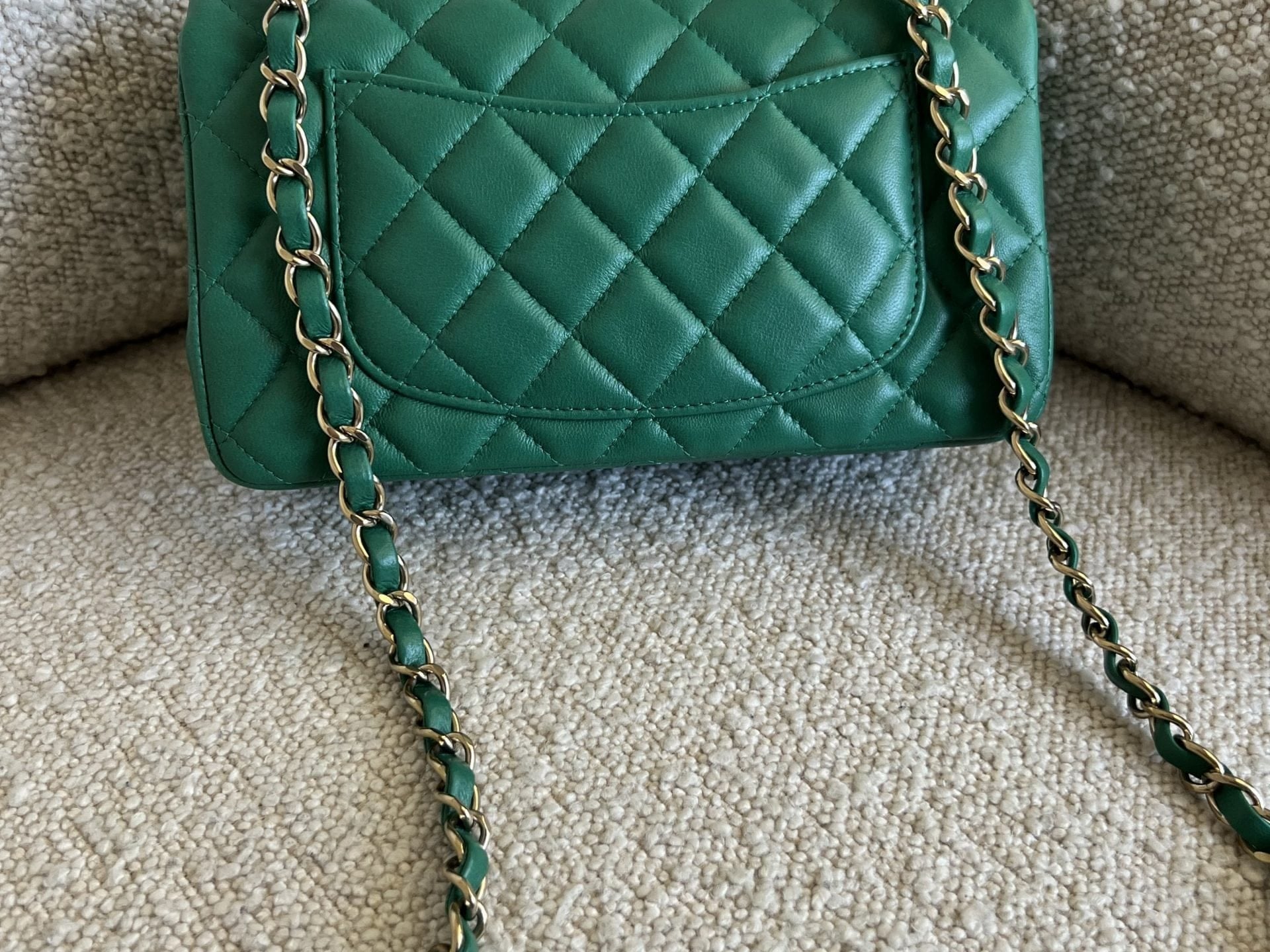 CHANEL Handbag 22A Green Mini Rectangular Lambskin Quilted LGHW - Redeluxe