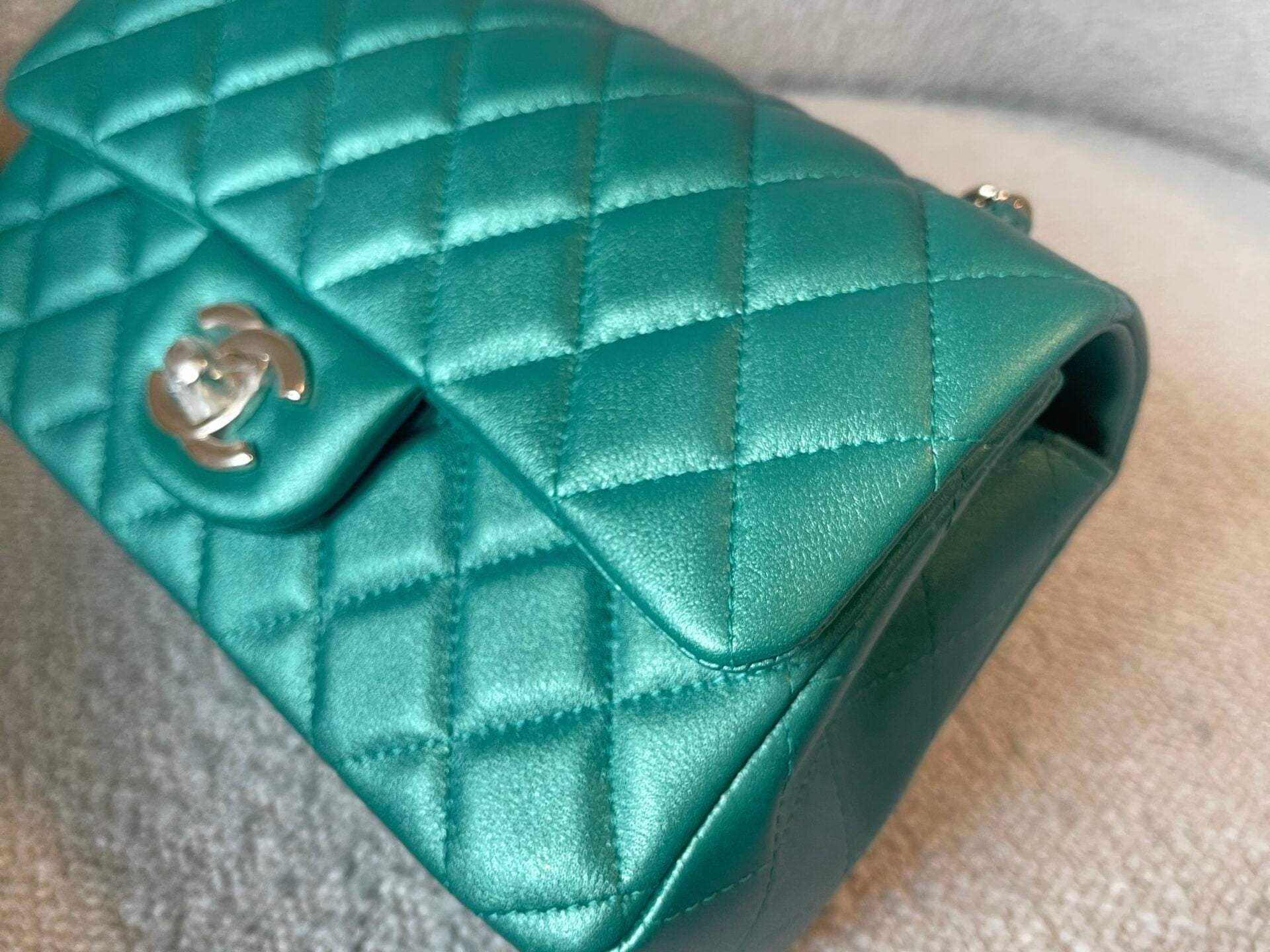 CHANEL Handbag 22A Mini Rectangular Iridescent Green Lambskin Quilted Single Flap LGHW - Redeluxe