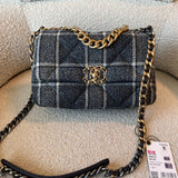 CHANEL Handbag 22A Navy Blue Ecru Tweed Quilted 19 Flap Small Mixed Hardware - Redeluxe