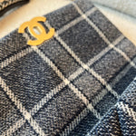 CHANEL Handbag 22A Navy Blue Ecru Tweed Quilted 19 Flap Small Mixed Hardware - Redeluxe