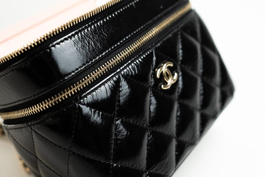 CHANEL Handbag 22B Black Shiny Lambskin Vanity with Chain LGHW - Redeluxe