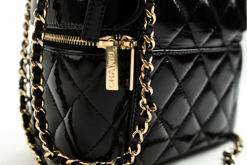 CHANEL Handbag 22B Black Shiny Lambskin Vanity with Chain LGHW - Redeluxe