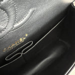 CHANEL Handbag 22C B&W Lambskin Quilted Classic Flap Medium LGHW - Redeluxe