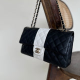CHANEL Handbag 22C B&W Lambskin Quilted Classic Flap Medium LGHW - Redeluxe