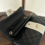 CHANEL Handbag 22C B&W Lambskin Quilted Classic Flap Medium LGHW - Redeluxe
