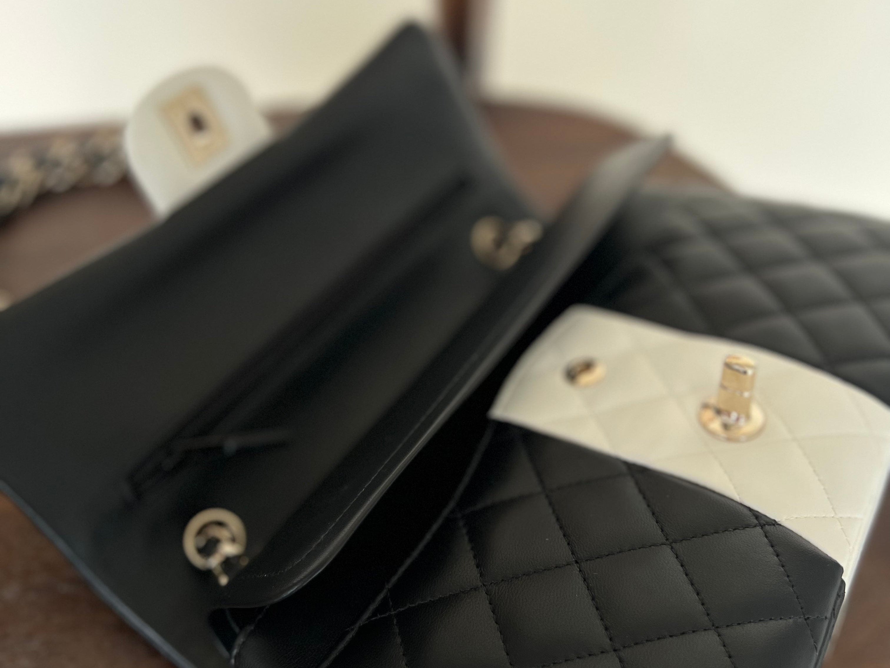 CHANEL Handbag 22C B&W Lambskin Quilted Classic Flap Medium LGHW - Redeluxe