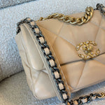 CHANEL Handbag 22C Beige Clair 19 Flap Small MHW - Redeluxe