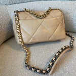 CHANEL Handbag 22C Beige Clair 19 Flap Small MHW - Redeluxe