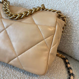 CHANEL Handbag 22C Beige Clair 19 Flap Small MHW - Redeluxe