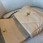 CHANEL Handbag 22C Beige Clair 19 Flap Small MHW - Redeluxe