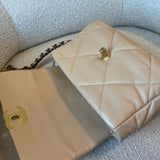 CHANEL Handbag 22C Beige Clair 19 Flap Small MHW - Redeluxe