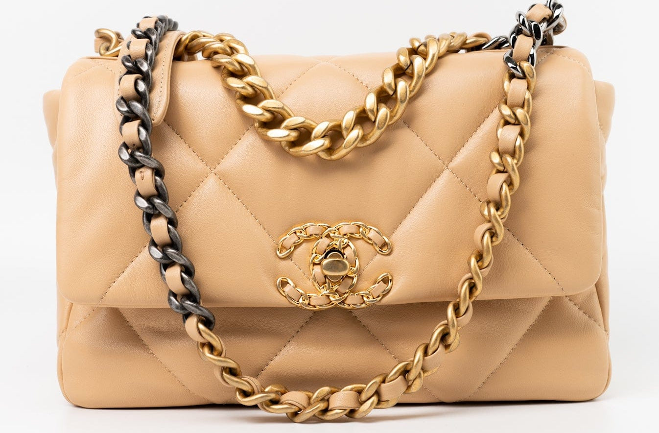 CHANEL Handbag 22C Beige Lambskin Quilted 19 Flap Small Mixed Hardware - Redeluxe