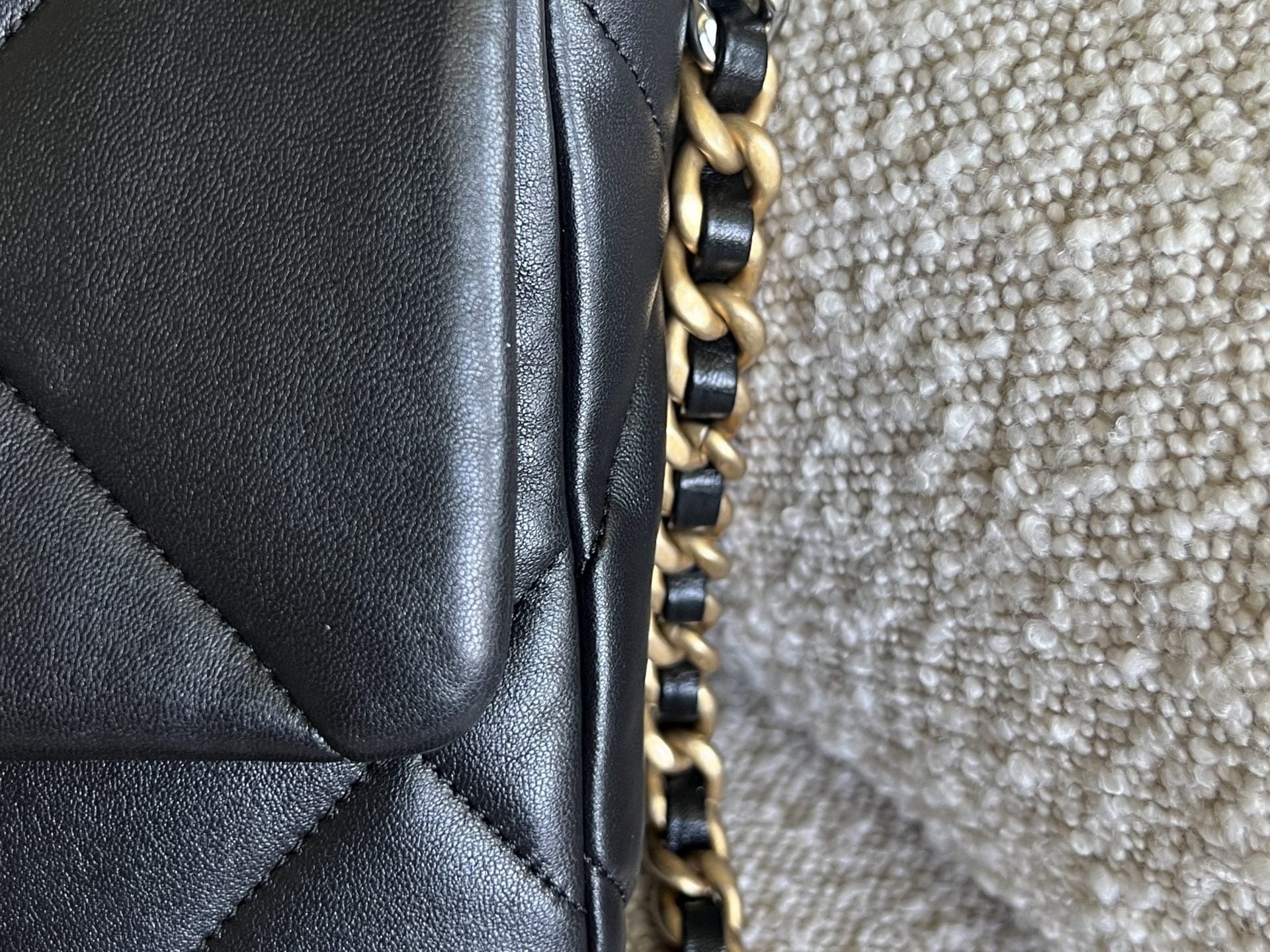 CHANEL Handbag 22C Black Lambskin Quilted 19 Flap Small MHW - Redeluxe