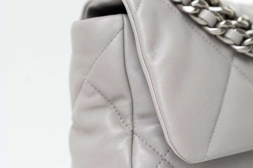 CHANEL Handbag 22C Light Grey Lambskin Quilted 19 Flap Small - Redeluxe