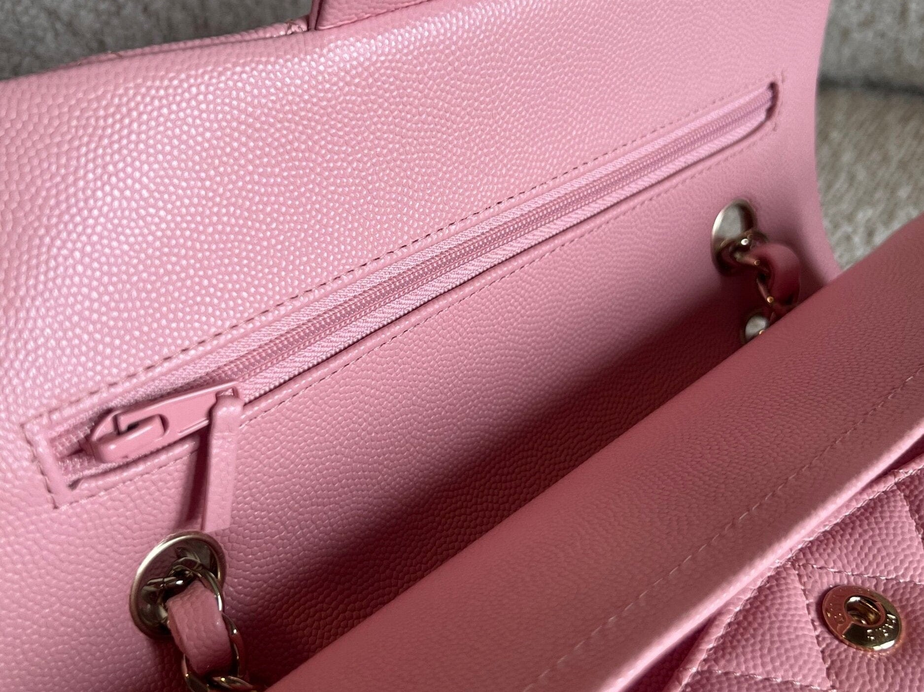 CHANEL Handbag 22C Sakura Pink Caviar Quilted Classic Flap Small LGHW - Redeluxe