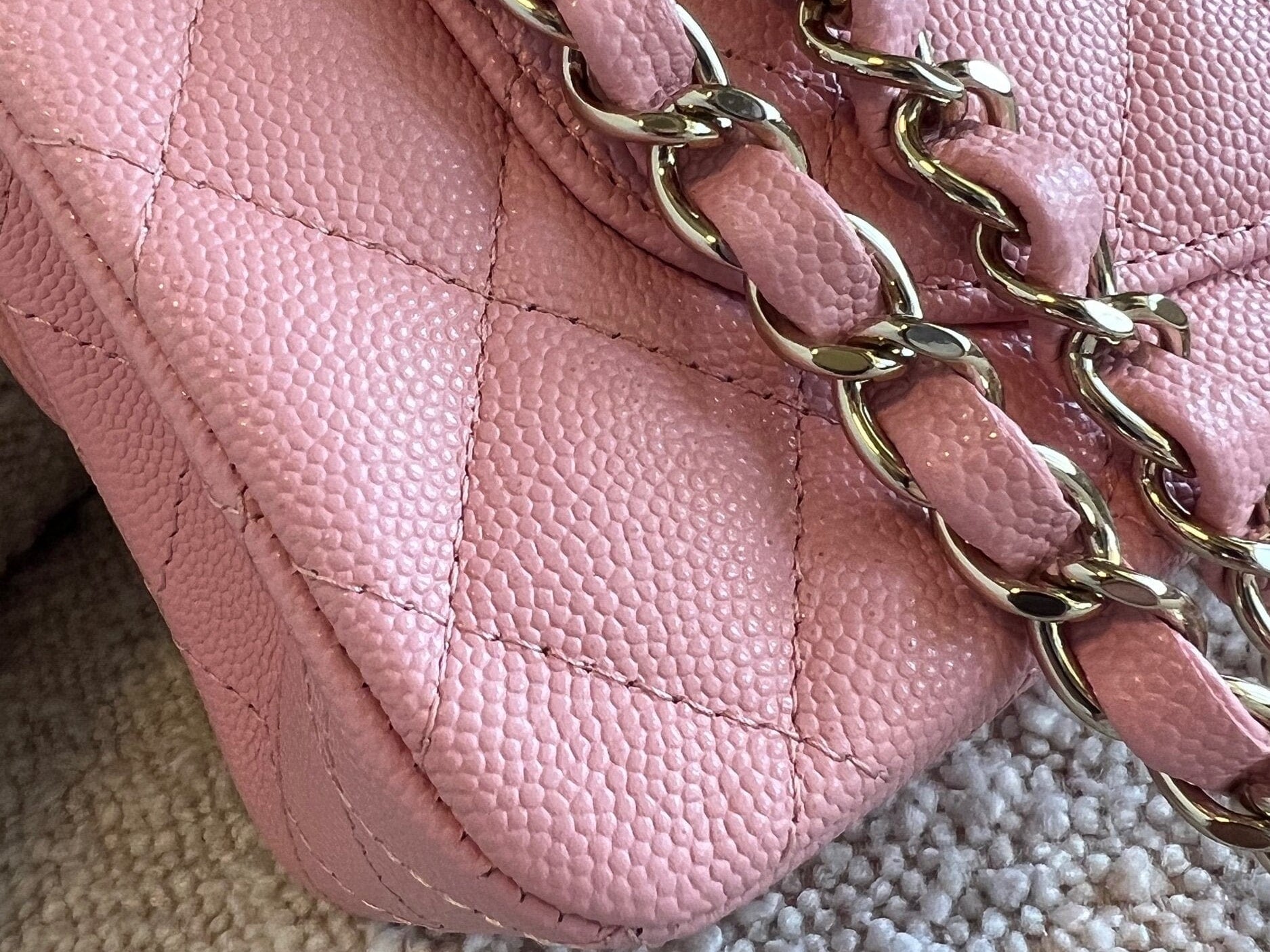 CHANEL Handbag 22C Sakura Pink Caviar Quilted Classic Flap Small LGHW - Redeluxe