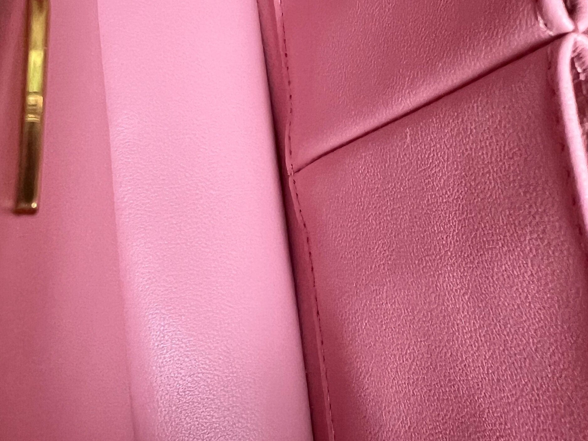 CHANEL Handbag 22C Sakura Pink Caviar Quilted Classic Flap Small LGHW - Redeluxe