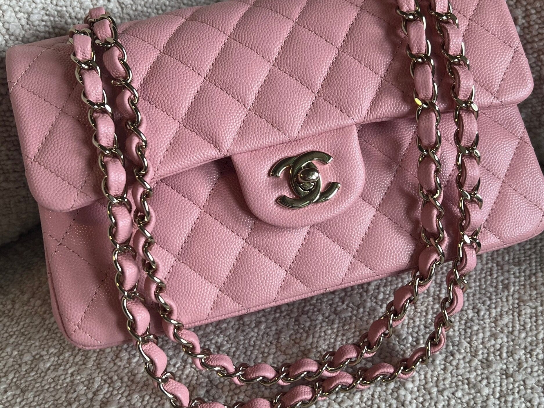 CHANEL Handbag 22C Sakura Pink Caviar Quilted Classic Flap Small LGHW - Redeluxe