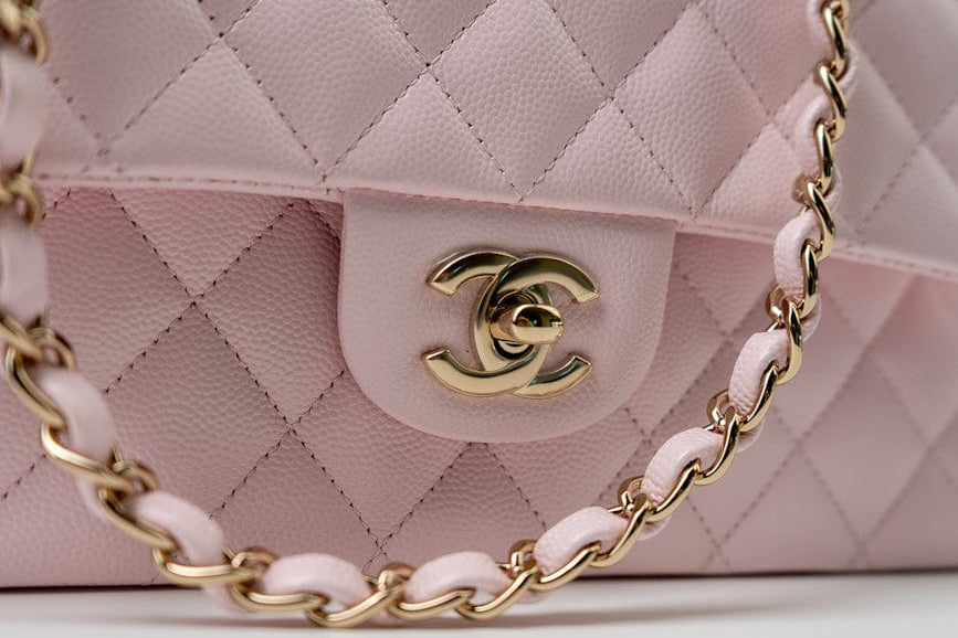 CHANEL Handbag 22P Light Pink Caviar Quilted Classic Flap Medium LGHW - Redeluxe